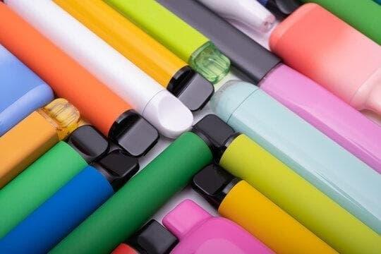 e shisha batterie richtig wählen – Kaufratgeber mit Test, Sicherheitstipps und Top Modellen