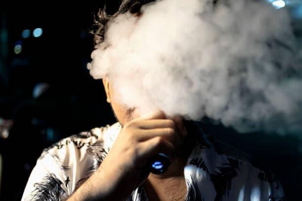 Praktische Tipps beim einweg vape aufladen, wie Sie Akkulaufzeit verlängern und häufige Fehler vermeiden